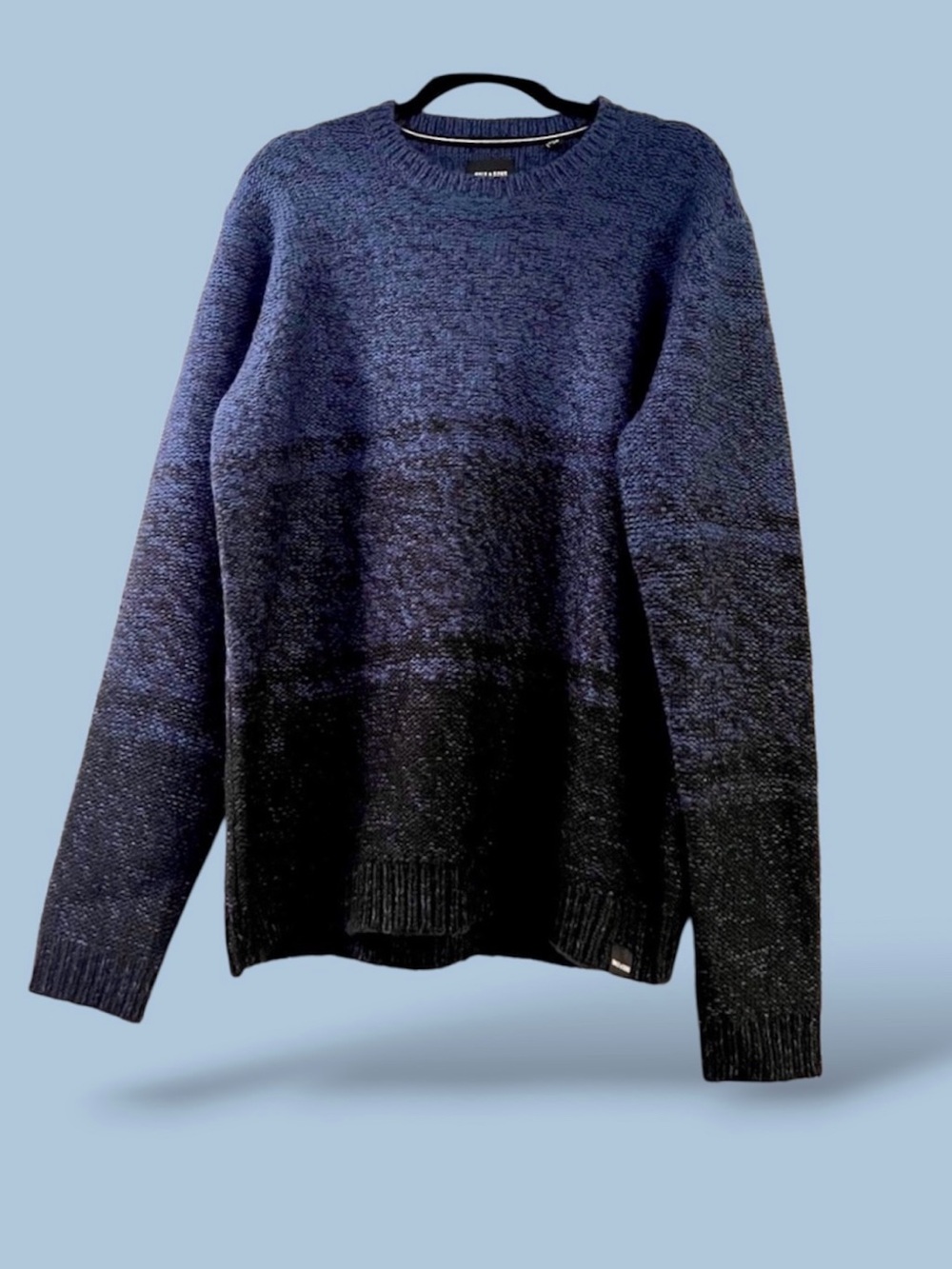 NWOT ONLY & SONS Men’s Ombre Knit Sweater Size L Blue to Black Gradient